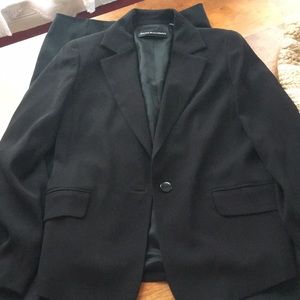 Dana Buchman size 4 blazer